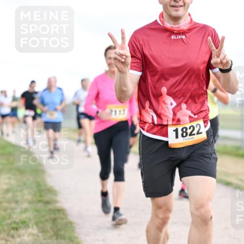 14.09.2025 - Airport Race Dr. Thomas Lammeyer http://msf.ph/oto/8877088 14.09.2025 12:22:20 Laufen 2111, 1822 meine-sportfotos.de