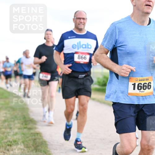 14.09.2025 - Airport Race Dr. Thomas Lammeyer http://msf.ph/oto/8877112 14.09.2025 12:22:24 Laufen 866, 42, 1666 meine-sportfotos.de