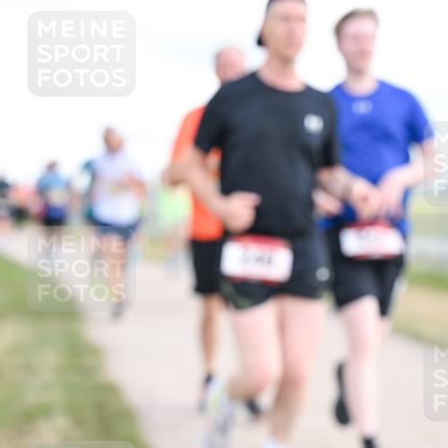 14.09.2025 - Airport Race Dr. Thomas Lammeyer http://msf.ph/oto/8877122 14.09.2025 12:22:26 Laufen  meine-sportfotos.de