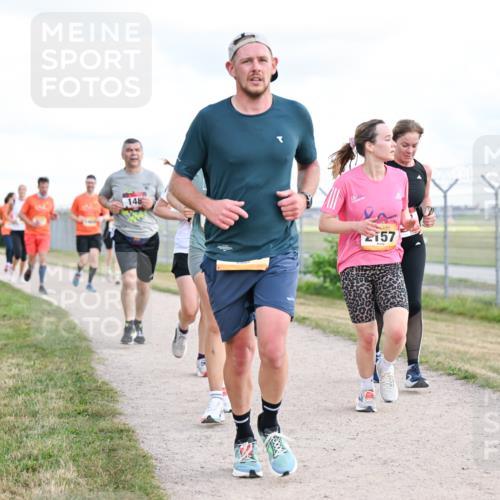 14.09.2025 - Airport Race Dr. Thomas Lammeyer http://msf.ph/oto/8877170 14.09.2025 12:22:33 Laufen 148, 2157 meine-sportfotos.de