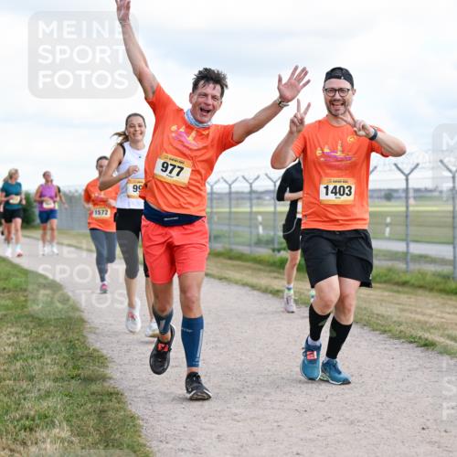 14.09.2025 - Airport Race Dr. Thomas Lammeyer http://msf.ph/oto/8877204 14.09.2025 12:22:39 Laufen 1572, 99, 977, 1403 meine-sportfotos.de