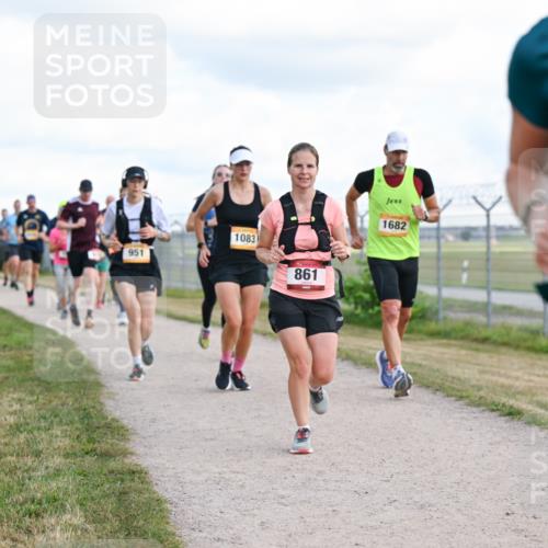 14.09.2025 - Airport Race Dr. Thomas Lammeyer http://msf.ph/oto/8877246 14.09.2025 12:22:47 Laufen 951, 1083, 861, 1682, 31 meine-sportfotos.de