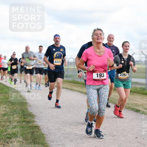 14.09.2025 - Airport Race Dr. Thomas Lammeyer http://msf.ph/oto/8877283 14.09.2025 12:22:53 Laufen 4228, 193, 2060 meine-sportfotos.de