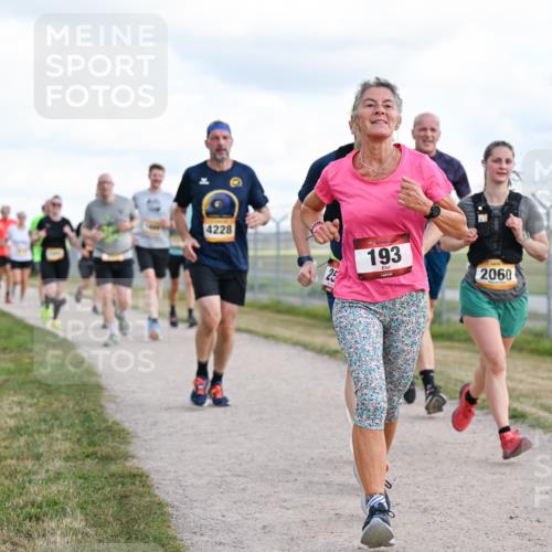 14.09.2025 - Airport Race Dr. Thomas Lammeyer http://msf.ph/oto/8877284 14.09.2025 12:22:53 Laufen 4228, 25, 193, 2060 meine-sportfotos.de