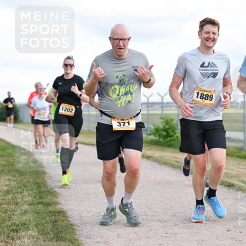 14.09.2025 - Airport Race Dr. Thomas Lammeyer http://msf.ph/oto/8877306 14.09.2025 12:22:57 Laufen 10, 1202, 371, 1889, 1222 meine-sportfotos.de