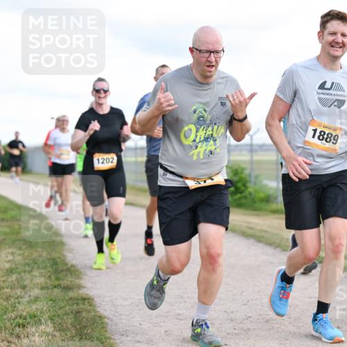 14.09.2025 - Airport Race Dr. Thomas Lammeyer http://msf.ph/oto/8877308 14.09.2025 12:22:57 Laufen 1202, 1889, 1222 meine-sportfotos.de