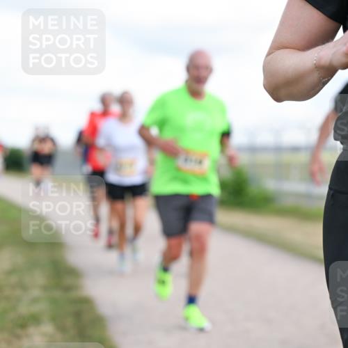 14.09.2025 - Airport Race Dr. Thomas Lammeyer http://msf.ph/oto/8877323 14.09.2025 12:22:59 Laufen 1 meine-sportfotos.de