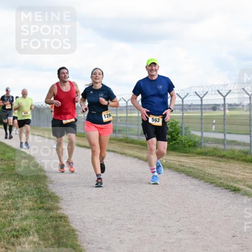 14.09.2025 - Airport Race Dr. Thomas Lammeyer http://msf.ph/oto/8877380 14.09.2025 12:23:10 Laufen 126, 563 meine-sportfotos.de