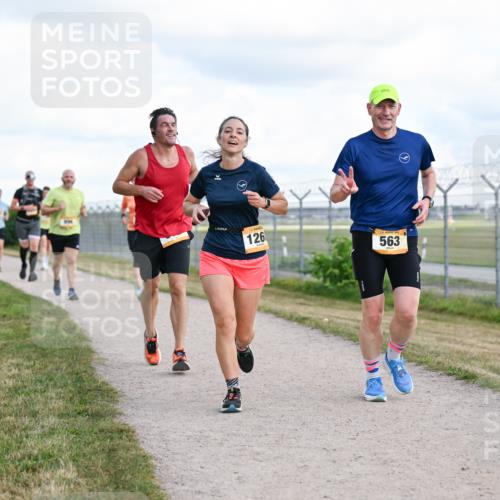 14.09.2025 - Airport Race Dr. Thomas Lammeyer http://msf.ph/oto/8877384 14.09.2025 12:23:11 Laufen 126, 563 meine-sportfotos.de