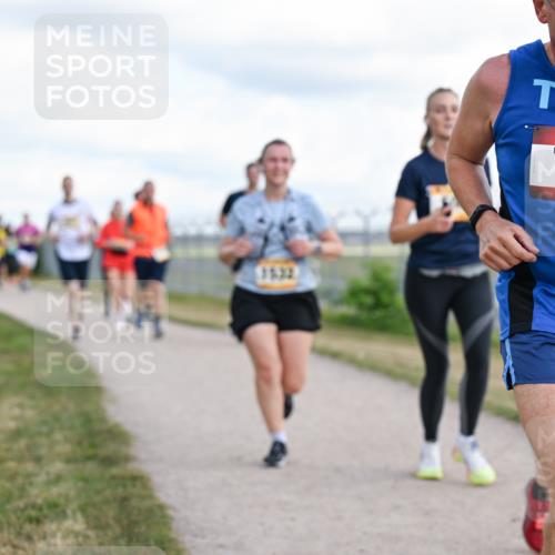14.09.2025 - Airport Race Dr. Thomas Lammeyer http://msf.ph/oto/8877541 14.09.2025 12:23:44 Laufen 1532, 723 meine-sportfotos.de