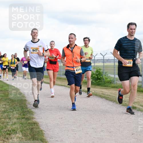 14.09.2025 - Airport Race Dr. Thomas Lammeyer http://msf.ph/oto/8877562 14.09.2025 12:23:47 Laufen 947, 1026, 4145, 1054, 31 meine-sportfotos.de