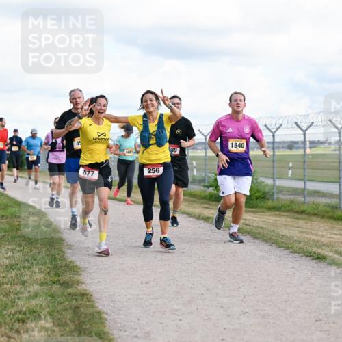 14.09.2025 - Airport Race Dr. Thomas Lammeyer http://msf.ph/oto/8877598 14.09.2025 12:23:52 Laufen 45, 877, 1683, 256, 89, 1840 meine-sportfotos.de