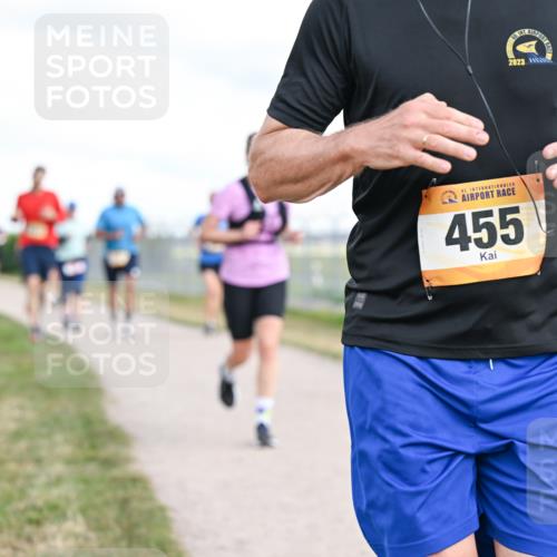 14.09.2025 - Airport Race Dr. Thomas Lammeyer http://msf.ph/oto/8877622 14.09.2025 12:23:56 Laufen 42, 455, 40, 2023 meine-sportfotos.de
