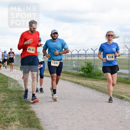 14.09.2025 - Airport Race Dr. Thomas Lammeyer http://msf.ph/oto/8877645 14.09.2025 12:23:59 Laufen 4133, 47, 1241, 516 meine-sportfotos.de