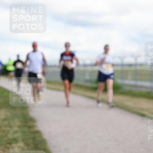 14.09.2025 - Airport Race Dr. Thomas Lammeyer http://msf.ph/oto/8877684 14.09.2025 12:24:05 Laufen  meine-sportfotos.de