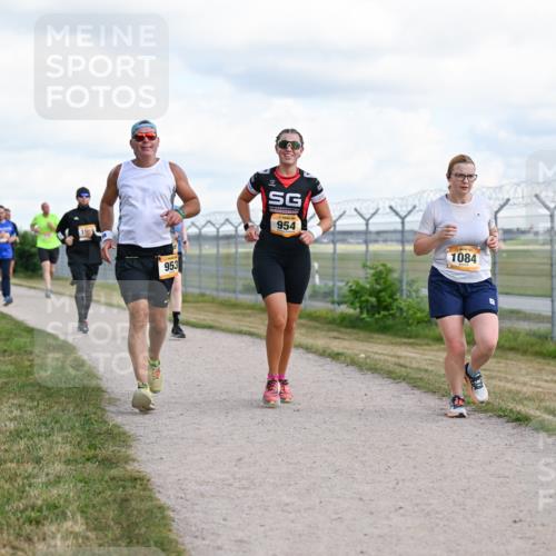 14.09.2025 - Airport Race Dr. Thomas Lammeyer http://msf.ph/oto/8877688 14.09.2025 12:24:06 Laufen 953, 954, 1084 meine-sportfotos.de