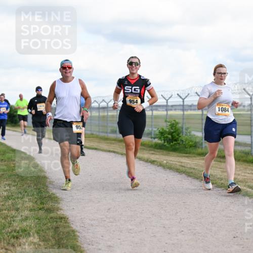14.09.2025 - Airport Race Dr. Thomas Lammeyer http://msf.ph/oto/8877689 14.09.2025 12:24:06 Laufen 1916, 953, 954, 1084 meine-sportfotos.de