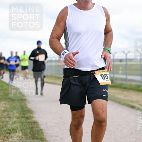 14.09.2025 - Airport Race Dr. Thomas Lammeyer http://msf.ph/oto/8877706 14.09.2025 12:24:08 Laufen 953 meine-sportfotos.de