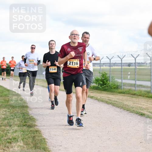 14.09.2025 - Airport Race Dr. Thomas Lammeyer http://msf.ph/oto/8877769 14.09.2025 12:24:18 Laufen 2162, 1919, 10, 1140, 2116 meine-sportfotos.de