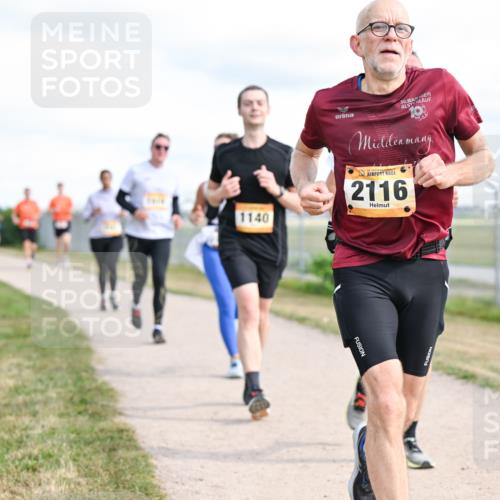 14.09.2025 - Airport Race Dr. Thomas Lammeyer http://msf.ph/oto/8877777 14.09.2025 12:24:19 Laufen 30, 1140, 2116 meine-sportfotos.de