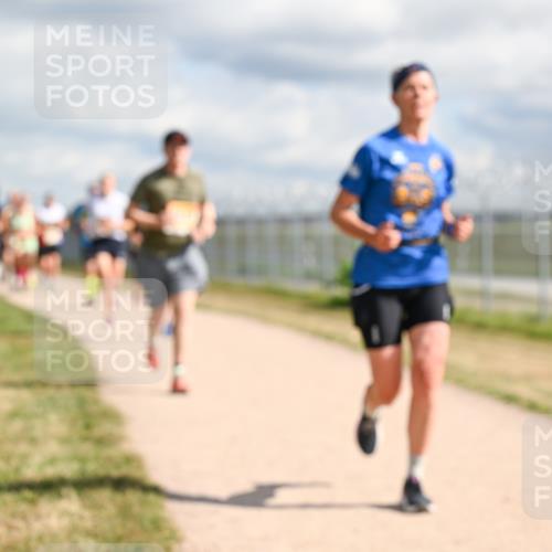 14.09.2025 - Airport Race Dr. Thomas Lammeyer http://msf.ph/oto/8877826 14.09.2025 12:24:29 Laufen  meine-sportfotos.de