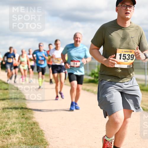 14.09.2025 - Airport Race Dr. Thomas Lammeyer http://msf.ph/oto/8877839 14.09.2025 12:24:31 Laufen 1539, 153 meine-sportfotos.de