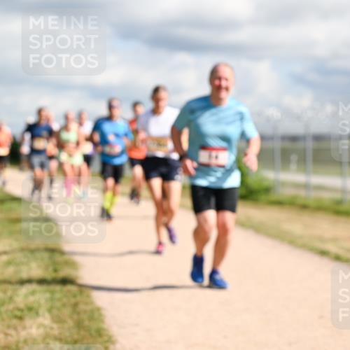 14.09.2025 - Airport Race Dr. Thomas Lammeyer http://msf.ph/oto/8877844 14.09.2025 12:24:32 Laufen  meine-sportfotos.de