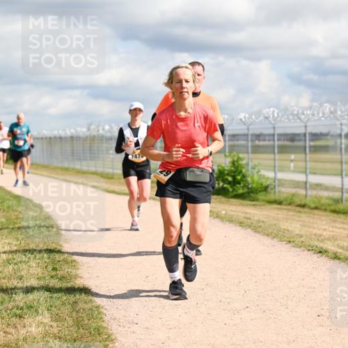 14.09.2025 - Airport Race Dr. Thomas Lammeyer http://msf.ph/oto/8877906 14.09.2025 12:24:42 Laufen 1474 meine-sportfotos.de