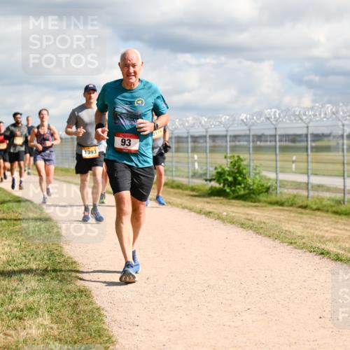 14.09.2025 - Airport Race Dr. Thomas Lammeyer http://msf.ph/oto/8877928 14.09.2025 12:24:49 Laufen 2119, 93, 1393 meine-sportfotos.de