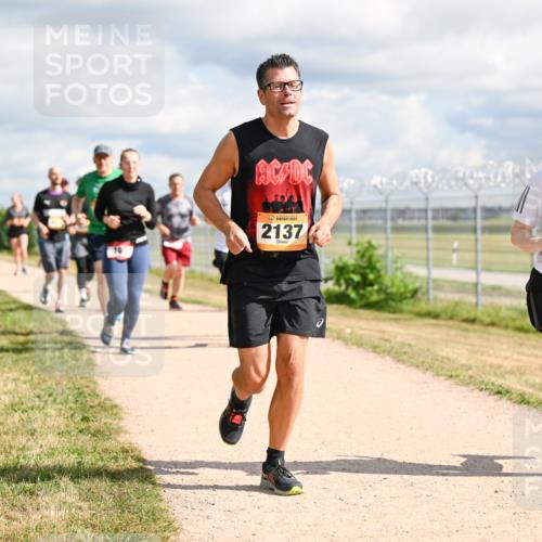 14.09.2025 - Airport Race Dr. Thomas Lammeyer http://msf.ph/oto/8877980 14.09.2025 12:24:57 Laufen 2137 meine-sportfotos.de