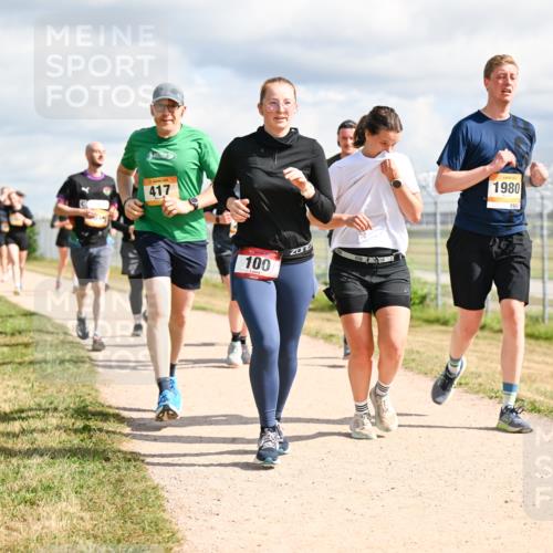 14.09.2025 - Airport Race Dr. Thomas Lammeyer http://msf.ph/oto/8877995 14.09.2025 12:24:59 Laufen 417, 100, 1980, 1980 meine-sportfotos.de