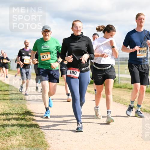 14.09.2025 - Airport Race Dr. Thomas Lammeyer http://msf.ph/oto/8877996 14.09.2025 12:24:59 Laufen 4015, 417, 100, 1980, 1980 meine-sportfotos.de