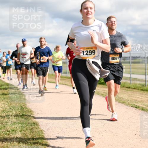 14.09.2025 - Airport Race Dr. Thomas Lammeyer http://msf.ph/oto/8878067 14.09.2025 12:25:08 Laufen 1525, 400, 1773, 1299, 4097 meine-sportfotos.de