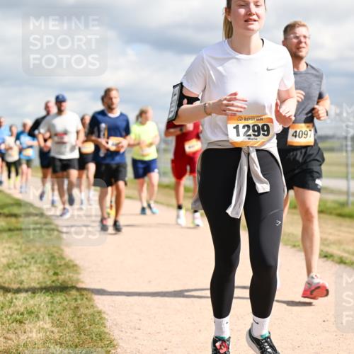 14.09.2025 - Airport Race Dr. Thomas Lammeyer http://msf.ph/oto/8878069 14.09.2025 12:25:08 Laufen 1299, 4097 meine-sportfotos.de