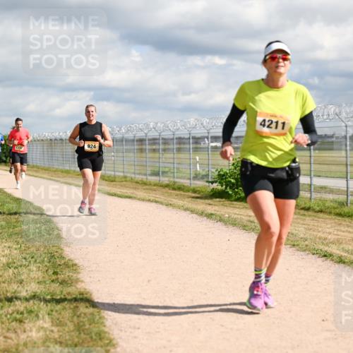 14.09.2025 - Airport Race Dr. Thomas Lammeyer http://msf.ph/oto/8878219 14.09.2025 12:25:27 Laufen 924, 1732, 4211 meine-sportfotos.de