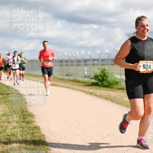 14.09.2025 - Airport Race Dr. Thomas Lammeyer http://msf.ph/oto/8878238 14.09.2025 12:25:30 Laufen 924 meine-sportfotos.de