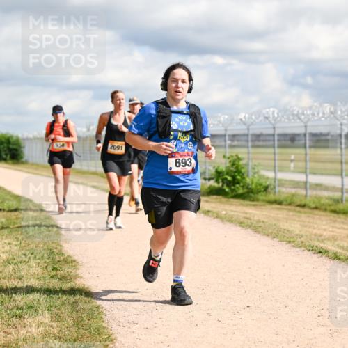 14.09.2025 - Airport Race Dr. Thomas Lammeyer http://msf.ph/oto/8878324 14.09.2025 12:25:45 Laufen 2091, 693 meine-sportfotos.de