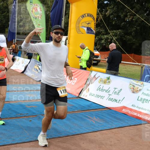 14.09.2025 - Airport Race Strokosch-Dieckow http://msf.ph/oto/8878337 14.09.2025 12:37:41 Ziel 148, 315, 817, 818, 890, 946, 996, 998, 1198, 1222, 1403, 1682, 1889, 2106, 4242 meine-sportfotos.de