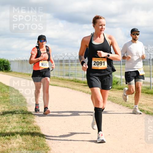 14.09.2025 - Airport Race Dr. Thomas Lammeyer http://msf.ph/oto/8878344 14.09.2025 12:25:47 Laufen 958, 2091, 20, 779 meine-sportfotos.de