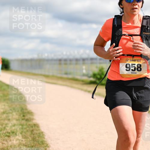 14.09.2025 - Airport Race Dr. Thomas Lammeyer http://msf.ph/oto/8878364 14.09.2025 12:25:50 Laufen 42, 958 meine-sportfotos.de