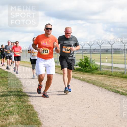 14.09.2025 - Airport Race Dr. Thomas Lammeyer http://msf.ph/oto/8878386 14.09.2025 12:26:04 Laufen 12071, 377, 752, 1192 meine-sportfotos.de