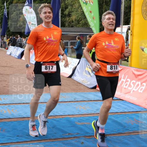 14.09.2025 - Airport Race Strokosch-Dieckow http://msf.ph/oto/8878416 14.09.2025 12:37:47 Ziel 148, 817, 818, 890, 946, 1136, 1896, 2106 meine-sportfotos.de