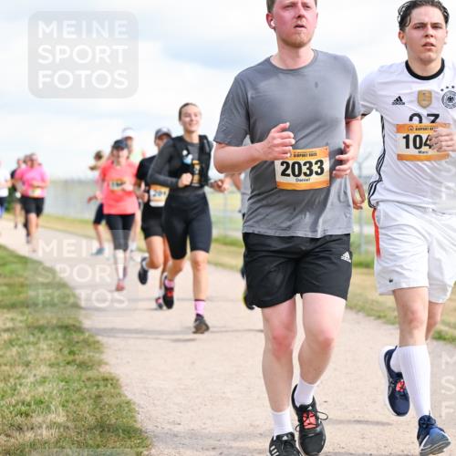 14.09.2025 - Airport Race Dr. Thomas Lammeyer http://msf.ph/oto/8878454 14.09.2025 12:26:11 Laufen 2033, 104 meine-sportfotos.de