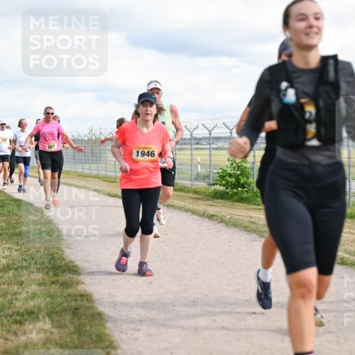 14.09.2025 - Airport Race Dr. Thomas Lammeyer http://msf.ph/oto/8878472 14.09.2025 12:26:13 Laufen 507, 1946, 13 meine-sportfotos.de