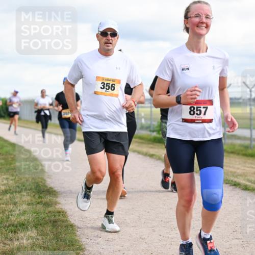 14.09.2025 - Airport Race Dr. Thomas Lammeyer http://msf.ph/oto/8878534 14.09.2025 12:26:21 Laufen 202, 356, 857 meine-sportfotos.de
