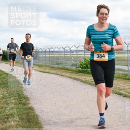 14.09.2025 - Airport Race Dr. Thomas Lammeyer http://msf.ph/oto/8878621 14.09.2025 12:26:32 Laufen 1775, 391, 384 meine-sportfotos.de