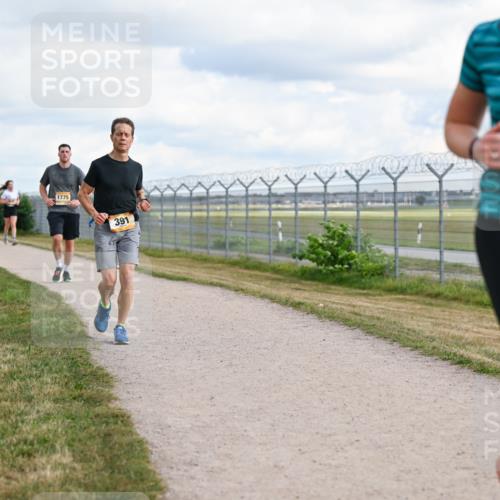 14.09.2025 - Airport Race Dr. Thomas Lammeyer http://msf.ph/oto/8878628 14.09.2025 12:26:32 Laufen 1775, 391, 384 meine-sportfotos.de