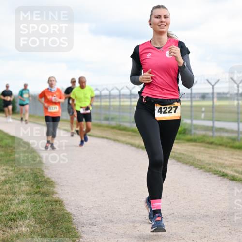 14.09.2025 - Airport Race Dr. Thomas Lammeyer http://msf.ph/oto/8878704 14.09.2025 12:26:45 Laufen 4227, 4 meine-sportfotos.de