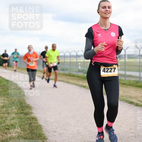 14.09.2025 - Airport Race Dr. Thomas Lammeyer http://msf.ph/oto/8878708 14.09.2025 12:26:45 Laufen 4227 meine-sportfotos.de