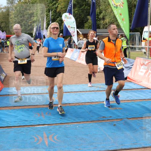 14.09.2025 - Airport Race Strokosch-Dieckow http://msf.ph/oto/8878737 14.09.2025 12:38:22 Ziel 371, 379, 403, 516, 534, 647, 1167, 1241, 1340, 1541, 1580, 1607, 1732, 1774, 4054, 4145 meine-sportfotos.de